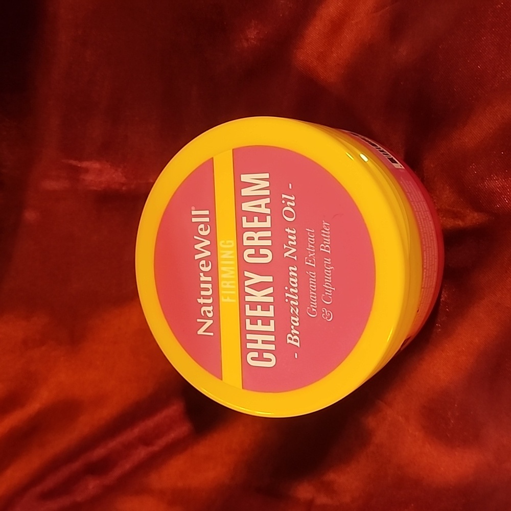 Firming 'Cheeky Cream'